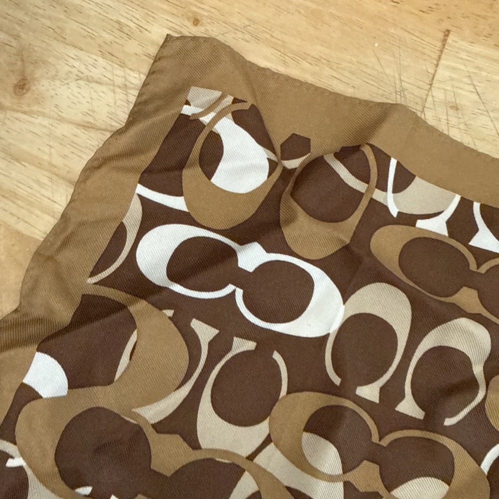 NEW Coach Silk Scarf Chelsea Optic C F98197 21" Square Brown - Picture 10 of 15